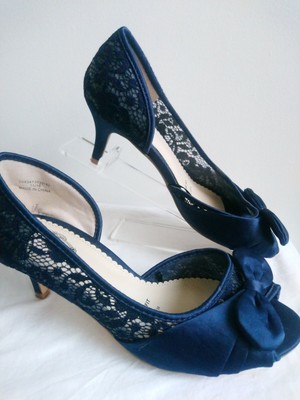 debut wide fit shoes