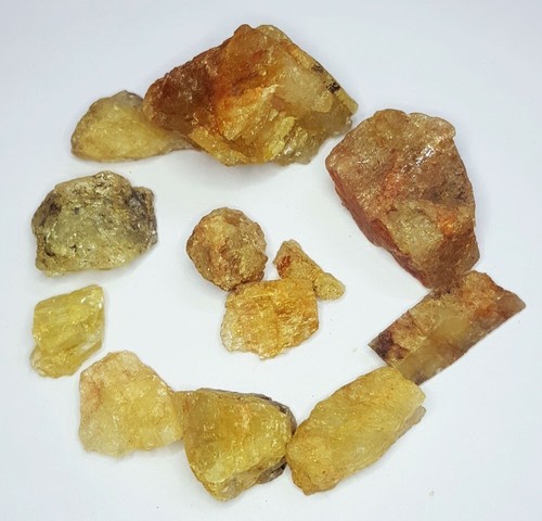 296.57 Ct Loose Gemstone Natural Yellow Beryl Heliodor Rough Lot Translucent Gem - Picture 2 of 5