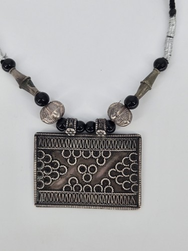 .925 Sterling Silver Tribal Necklace On Cord - Picture 1 of 3