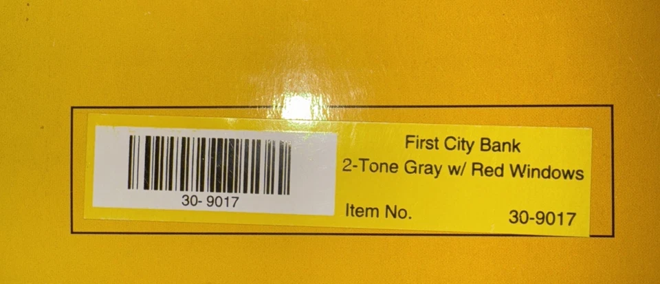 MTH RailKing First City Bank 2-Tone Gray w/ Red Windows 30-9017 New - Image 2 of 4