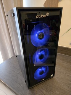 i5 9600k 32gb DDR4 3080 Ti 2TB M.2. Drive 750w PSU Gaming PC