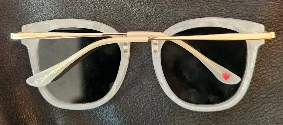 Betsy Johnson Sunglasses - Marble Pearl White - Cat Eye - Gold Detail - Image 2 of 4