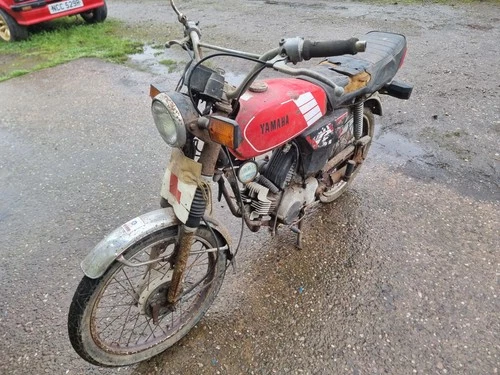 YAMAHA FS1 SPARES OR REPAIR NEEDS FULL RESTORATION NO V5 BARN FIND - Picture 1 of 17