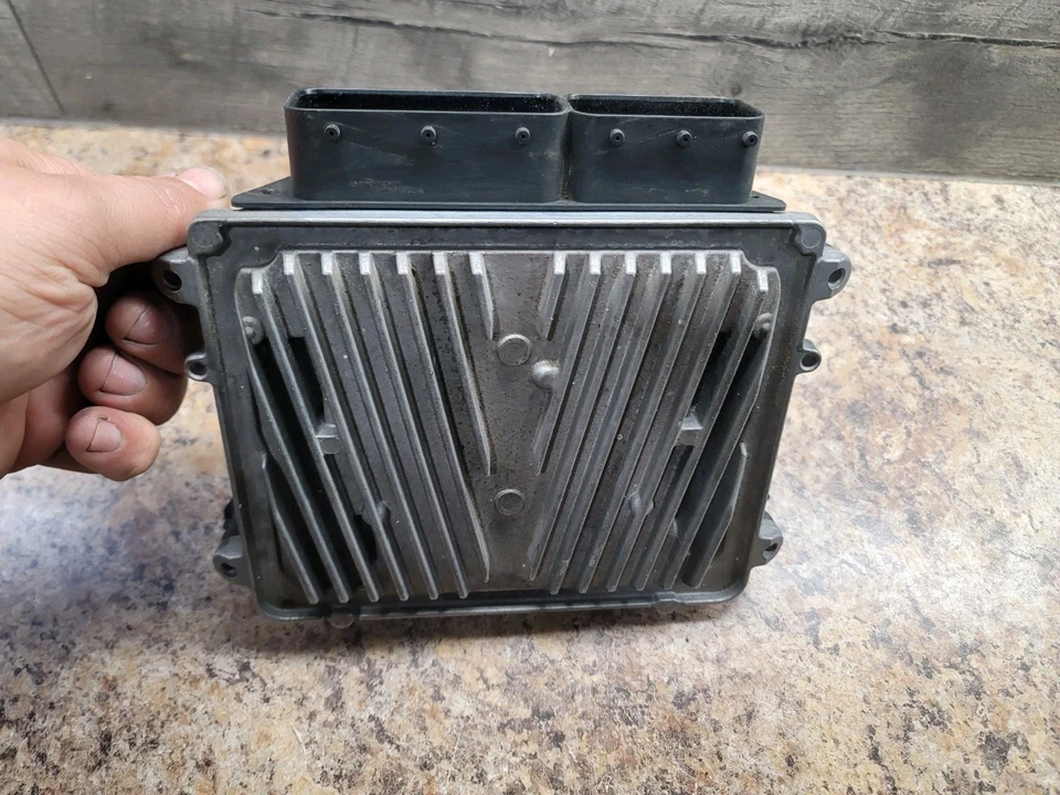 Módulo de control del motor Mercedes-Benz ML350 2007 2008 2009 3,5 ECU ECM 2721531192 Foto 4 de 4