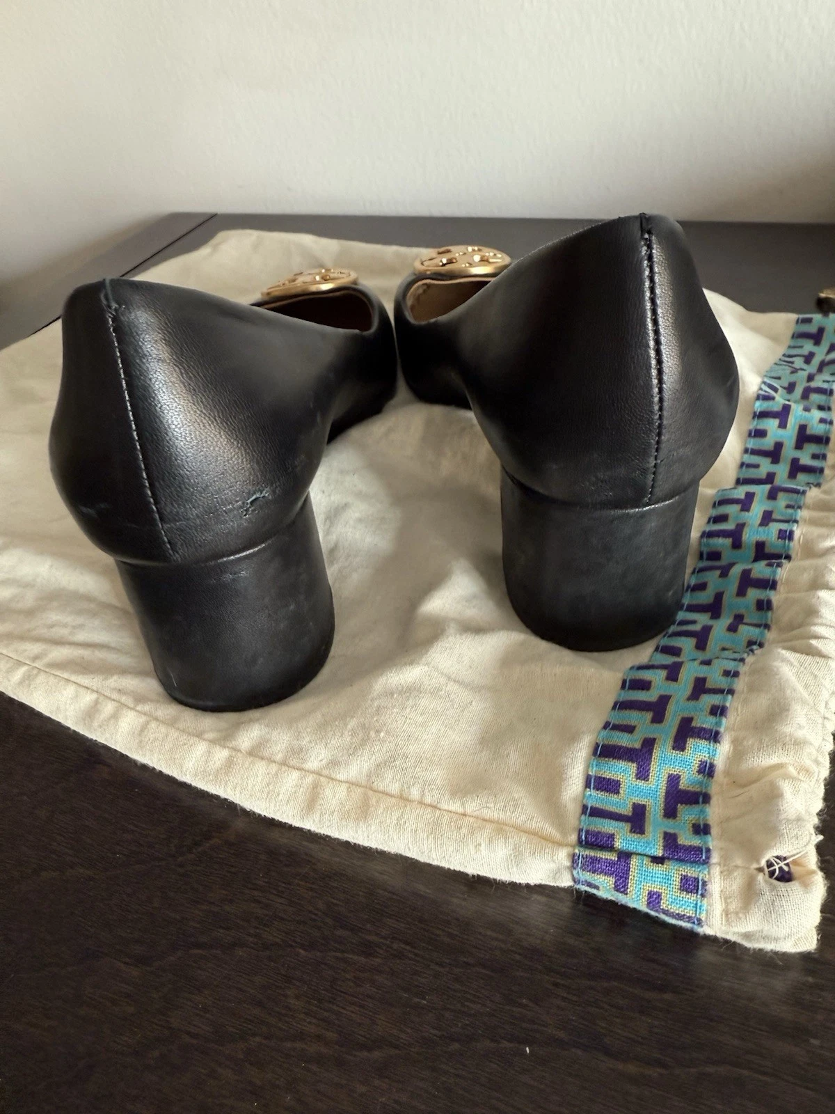 ECCELLENTE Tory Burch donna taglia 7 6 5 pompa pelle nera