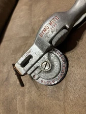 Dyno-mite Tapewriter 11” Dymo