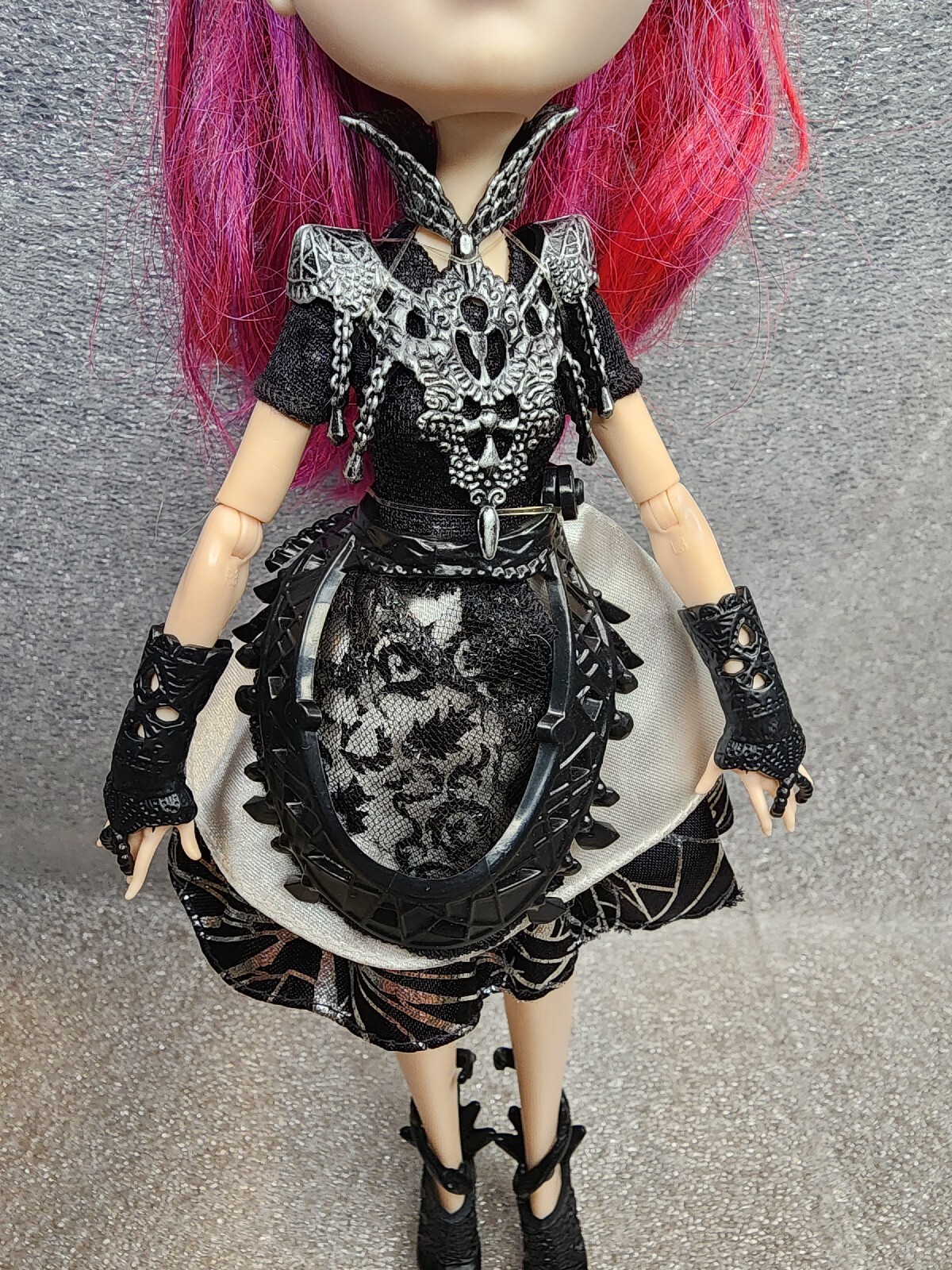 Original Ever After High Doll Action Figure Collection Toys Raven Queen、dragon  Games、kitty Cheshire、darling Charming、cerise Hood - Doll Playsets -  AliExpress