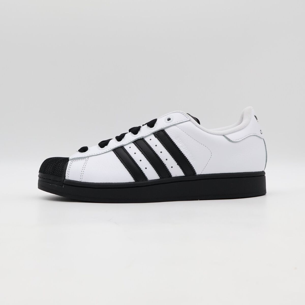 Black &amp; White Sportswear - 美品 BLACK&amp;WHITE ブラック＆ホワイト リバーシブル ジャケット M ADIDAS ORIGINALS SUPERSTAR TREFOIL TRACK JACKET MEN'S GF0198