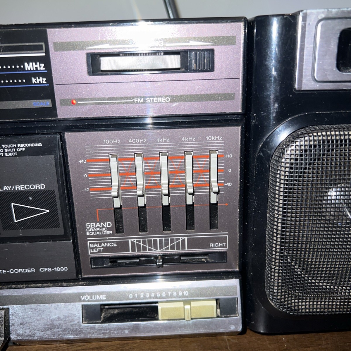 SONY CFS-1000 ポータブルラジカセ Vintage 1980s Sony Boombox