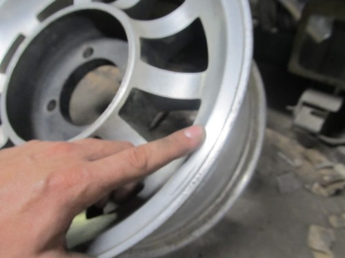 VINTAGE 14 x 5.5" WESTERN BULLET WHEEL 4-LUG DATSUN FORD CHEVY NOVA FALCON COMET - 第 5/12 張圖片