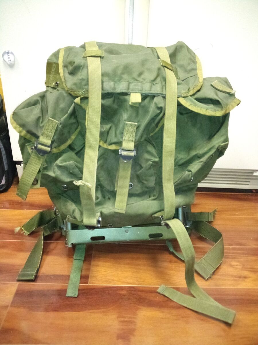 US Army Military LC-1 Combat Field Pack Alice Backpack With US Army Military LC-1 Combat Field Pack Alice Backpack With