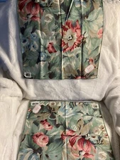 2 Floral Napkins by Audrey Of Dallas Spring Hill Design 18” New (N2)