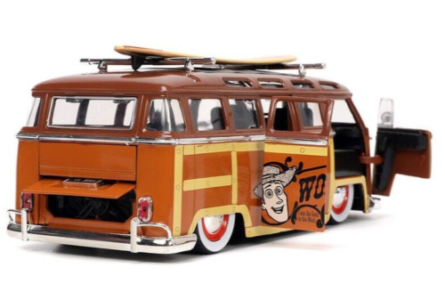 SHIPS FREE! Jada Disney Pixar TOY STORY Woody & Volkswagen 21 Window T1 VW Bus - Picture 5 of 15