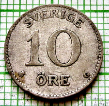 SWEDEN GUSTAF V 1941 G 10 ORE, 0.400 SILVER Patina yes we do combine postage