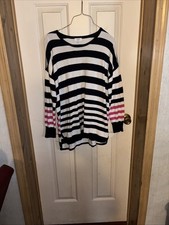 Crown And Ivy Women  s Med Sweater Lightweight