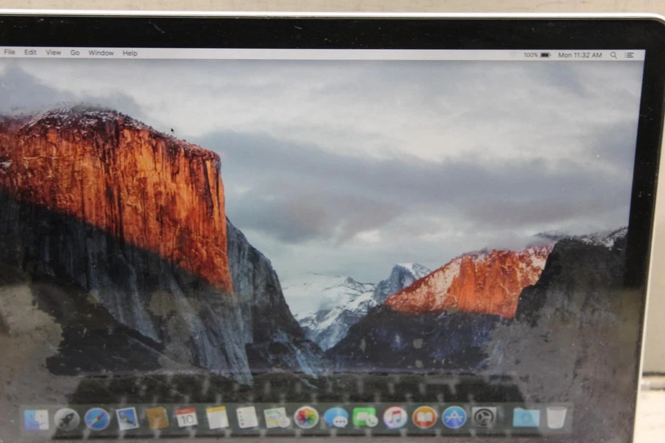 Apple MacBook A1398 Pro 15.4" Retina i7-4770HQ 2.2Ghz 16GB RAM 256GB SSD OS X - Image 2 of 4