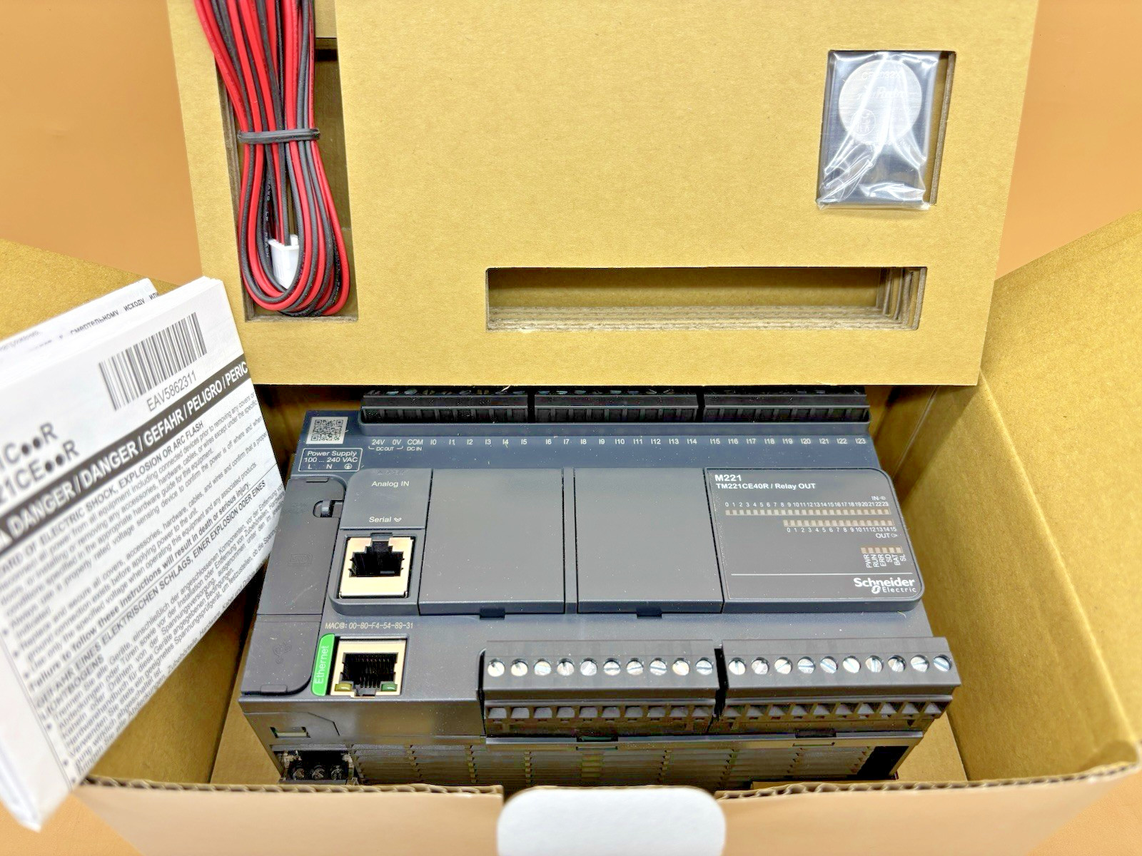 Programmable controller M221 Schneider Electric TM221CE40R pour automatiser un tableau compact - 3
