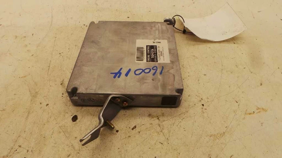 Toyota Sienna 2004 motor módulo de control electrónico montaje ECM Foto 2 de 4