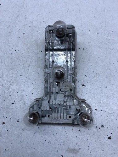 Volkswagen PASSAT B5 1999 Diesel Glühbirnenhalter Heckleuchte 81kW DRA60456