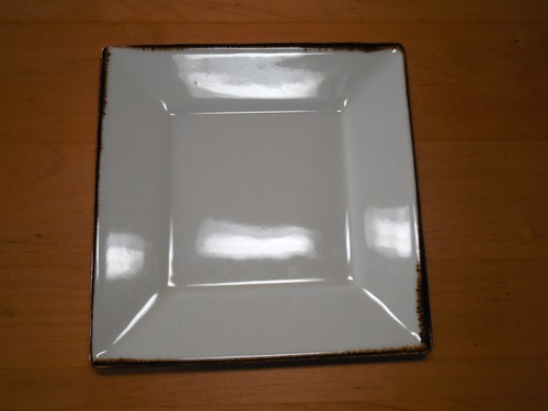 Pottery Barn Japan ASIATISCHER QUADRATISCHER KITT Salatteller 8" 1 EA 10 verfügbar - Bild 1 von 4