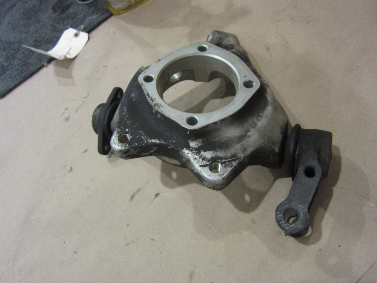 Ferrari 348 - RH Front Steering Hub Knuckle - P/N 145260