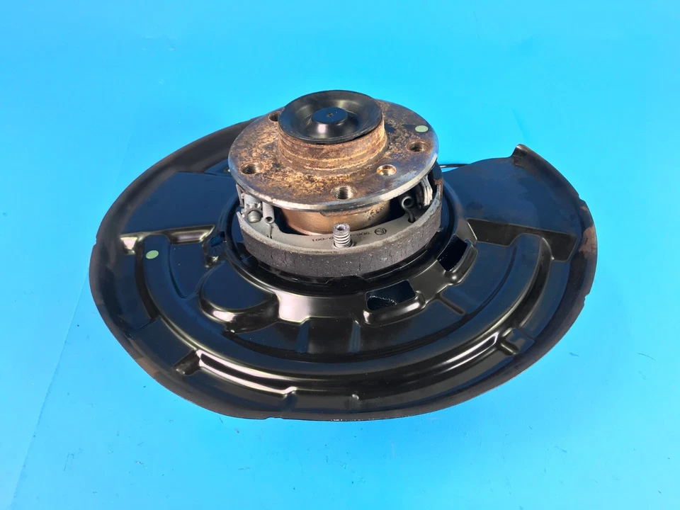 14-19 BMW F22 F23 228I M235I M240I REAR RIGHT PASSENGER SIDE SPINDLE KNUCKLE HUB - Image 4 of 4