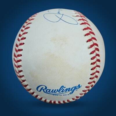 Joe Dimaggio (HOF) signed and numbered/inscribed 