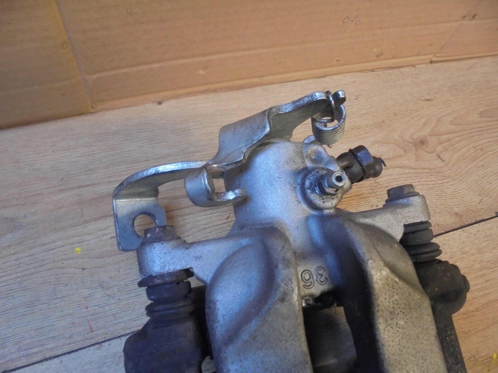 Picture 2 of 6