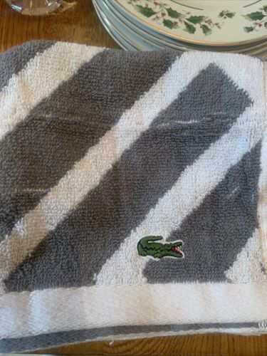 LACOSTE HAND TOWEL SHADOW DIAMOND METEORITE 100% COTTON NEW AUTHENTIC - Picture 1 of 2