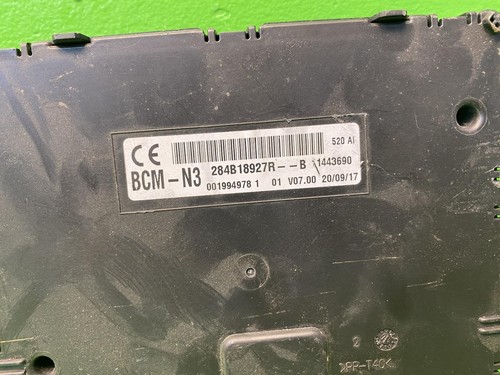 Módulo de control de carrocería VAUXHALL MOVANO B MASTER 284B18927R 2012 - Imagen 3 de 3