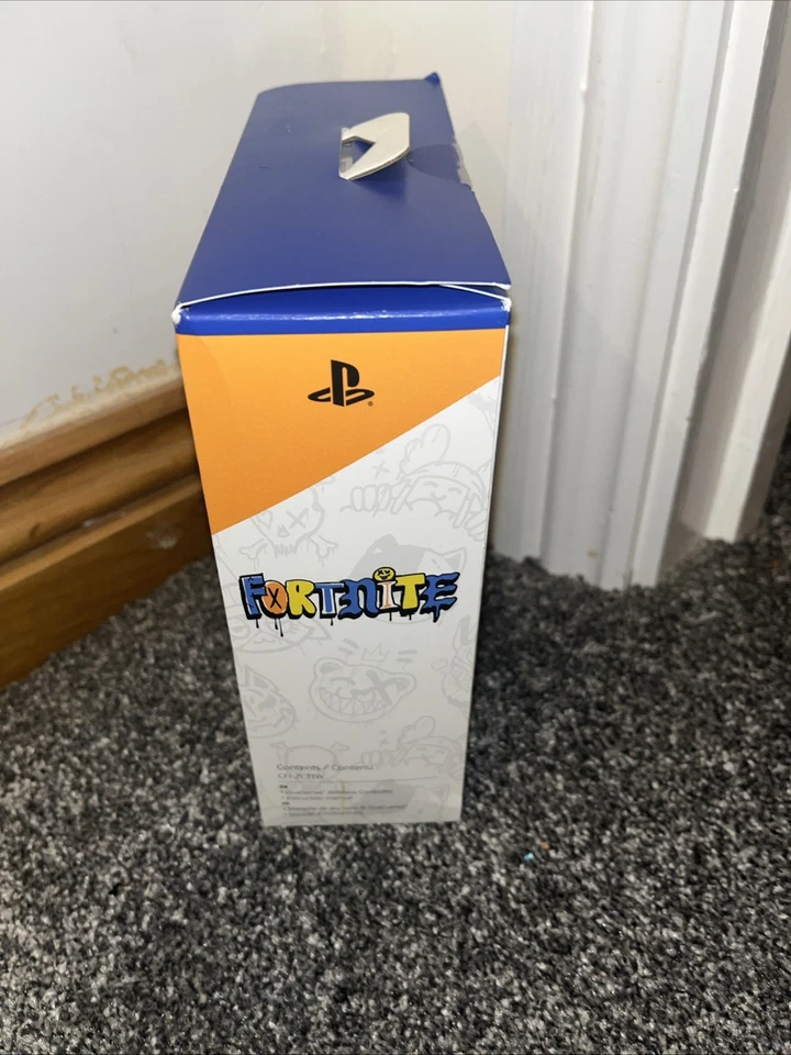 FORTNITE Limited Edition Official Sony DualSense PS5 PlayStation Controller - Image 2 of 4