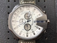 DIESEL MEGA CHIEF DZ4359, QUADRANTE BIANCO, CINTURINO PELLE OLIVA, 51mm, ++TOP++