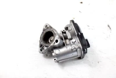 147104647R VALVE EGR PAR EGR RENAULT MEGANE SCENIC XMOD 1.5 D 81KW 6M 5P (2015) - Photo 1/4