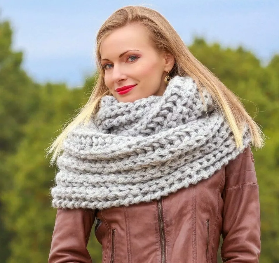 Burberry style best sale infinity scarf