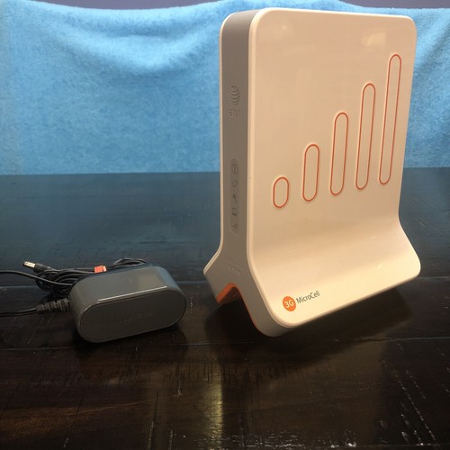 AT&T Cisco 3G MicroCell Wireless Signal Booster Cell Tower Works/Tested