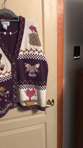 Quaker Factory Christmas Sweater - Picture 5 of 7