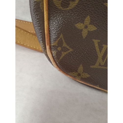 Vintage Louis Vuitton Odeon PM Monogram Crossbody Purse - Picture 5 of 11