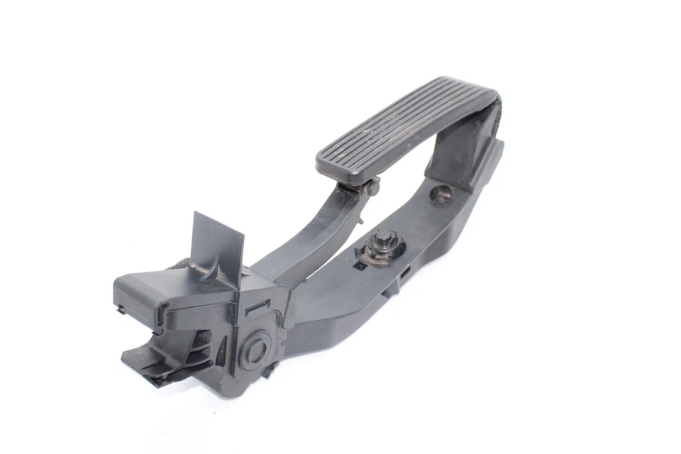 03-09 PEDAL ACELERACIÓN GAS MERCEDES-BENZ E320 U1204 Foto 2 de 4