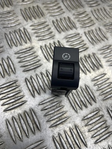 MAZDA 3 BK Tasten für die Innenbeleuchtung 04057800 BP4K666R0 1.60 29173000