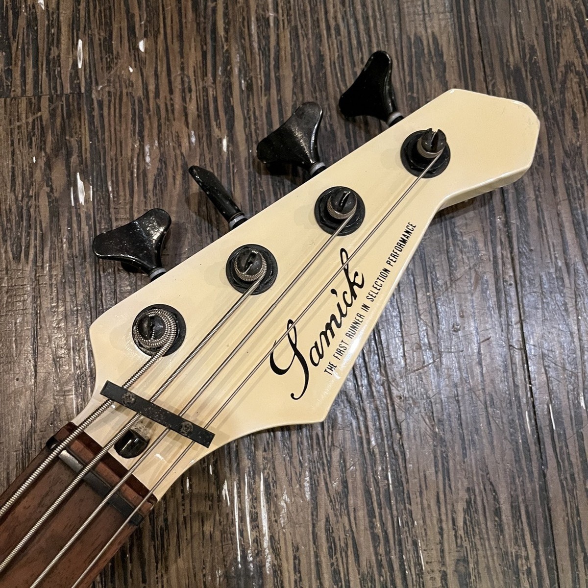 Samick The First Runner In Selection Performance Used Maple Neck