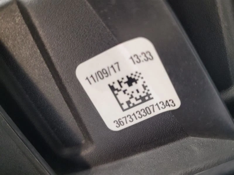 Purificador de aire Buick Enclave 2018-2023 3,6 L 18-23 23325520 Foto 3 de 4