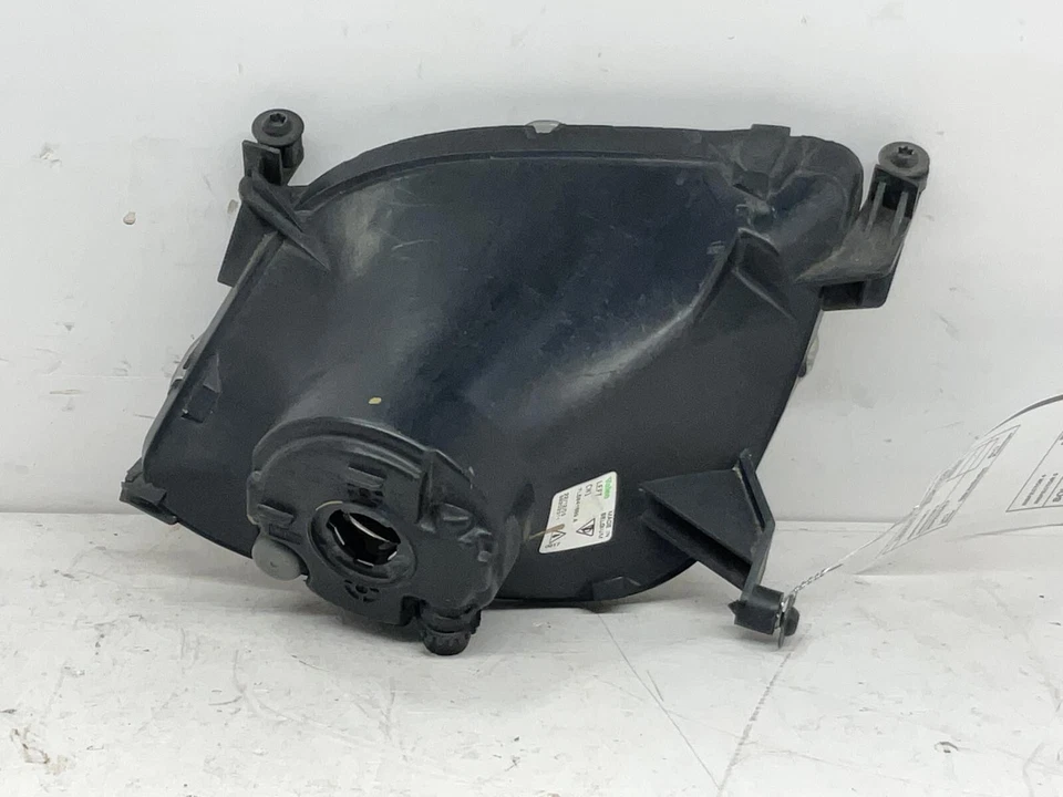 Противотуманная фара левая/водительская для Porsche Cayenne 2003–2006 годов выпуска 95563116102 92246 - Изображение 2 из 2