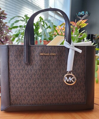 Michael Kors SALLIE Chocolate Medium Purse. | eBay
