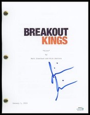 Jimmi Simpson "Breakout Kings" AUTOGRAPH Signed Full Pilot Episode Script ACOA