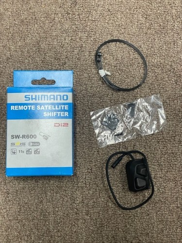 Shimano Di2 SW-R600 Remote Climbing Shifter NEW IN BOX! - Picture 2 of 3