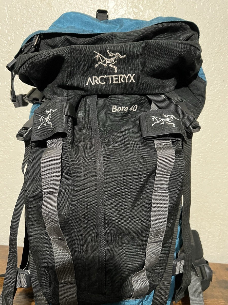 Arcteryx Bora 40 backpack Size M For Hiking Backpacking Out