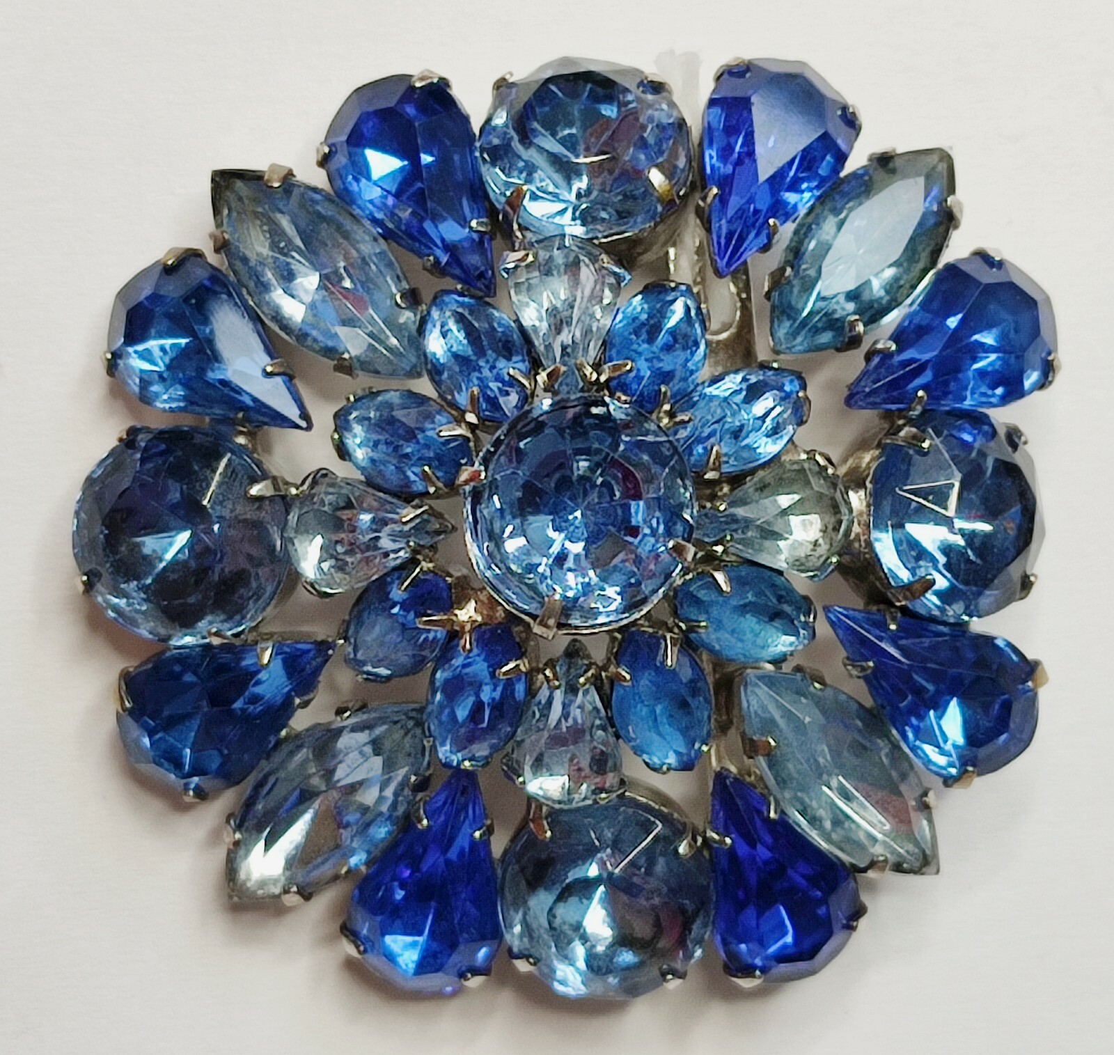 Vintage Gorgeous 60's Shades of Blue Rhinestones Silv… - Gem