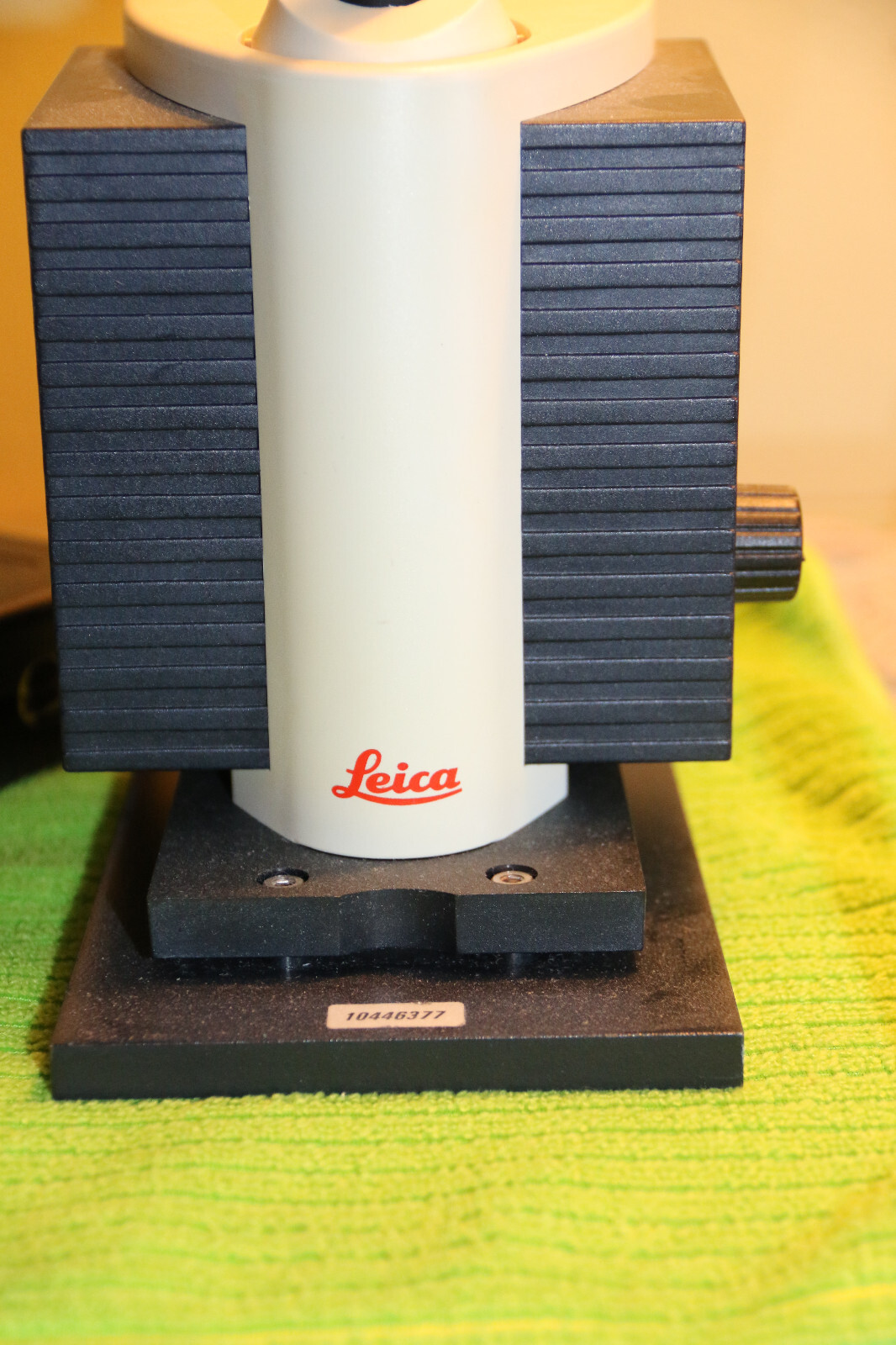 LEICA L2 HALOGEN LIGHT SOURCE W/ FIBER OPTIC LIGHT RING eBay