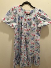 VTG Carriage Court Snap House Robe Sz L Blue Pink Floral Short Sleeve