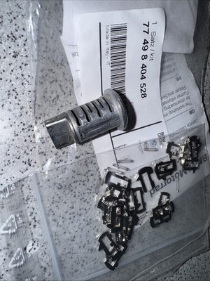 GENUINE BMW CODEABLE KEY CYLINDER VARIO PANNIERS 77498404528 F750 F800 F850 GS